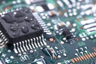 Wet Circuit Board-685584-edited.jpg